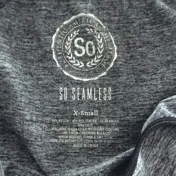 Tank top. Really nice. - Picture 7 of 7